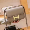 Роскошные сумочки продажа роскошная сумочка Kangkang Bag 2023 New Cowhide Tofu Fashionable Crossbody маленькая популярность в Интернете универсальный квадрат на один плечо для женщин