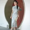 Etniska kläder Kvinnor Green Long Cheongsam Summer Short Sleeve Elegant Floral Vintage Dress Qipao S till 2xl High-Fashion S2522