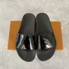 Designer Sliders de verão Sapatos deslizantes deslizam top de qualidade masculina chinelor de borracha de borracha para fora chinelos frios moda ladys ladys chinelos planos lascas planas sapatos de praia plana