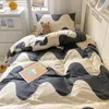 Beddengoed stelt eenvoudige Noordse stijl Student Dormitory driedelige set vierdelige Set vierdelige katoen 100 Pure Beddings Quilt Cover laken