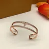 With BOX Luxury Flower bracelet rose gold silver bangle designer Diamond bracelets for Womens designer jewelry Stainless Steel bracelet engagement wedding gift