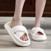 Slippers 2024 Moda Cross Cotton Linen Women Summer Home Plataforma grossa Slides planos pisos mudo chinelos de conforto