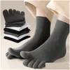 Chaussettes pour hommes 5 paires cinq doigts coton hommes couleurs solides confort sport de haute qualité anti-odor fonctionnant à l'orteil divisé à mi-tube gouttes