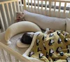 태어난 아기 베개 달 침대 침대 쿠션면 간호 베개 침구 방 장식 240321에 대한 모유 수유 베개