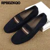 Lässige Schuhe Slipper großer Größen Cowhide Real Leder Mode Wildleder auf hochwertigen echten Luxus britischen Stil Nubuck Männer Frühling