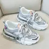 Scarpe da fitness sneaker pesanti da donna bianca per donna piattaforma 2024 sandali estivi sneaker femminile