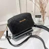 2023 Bolsa de mensageiro de borla para mulheres Trend Lingge Bordery Câmera de bolsas de ombro feminino Moda Ladies Crossbody Bags