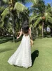 Casual jurken zomer witte lange jurk voor vrouwen 2024 Fairy Wedding Backless Elegant Ruched Ruffles Halter Beach Vacation