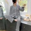 Vêtements à domicile à manches longues Loungewearwear Nightwear Plaid 2pcs Vêtements de sommeil Femmes Pyjamas Sleet Satin Sorme Set Intime Lingerie