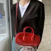 Kvällspåsar märke mode röda säck en huvud femme patent läder vintage topphandtag 2024 kvinnor koreansk stil crossbody axelväska