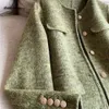 Womens Wool blandar Sandro Rivers Kort handgjorda dubbelsidiga päls Luxe Roundneck Jacket för Fallwinter 231114