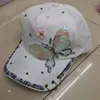 Ballkappen Frühlingssommer- und Herbst-Schmetterlings-Pailletten-Strass-Strass-Frau Baseball Cap Mode koreanische Dame Sport Sun Hut 55-59cm
