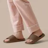 Herren Badezimmer Hausschuhe Mode weiche Sohle Eva Innenrutschen Frauen Sandalen nicht gleitende Hausschuhe Pantoufle Homme 240328