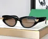 Gli occhiali da sole di stilista per donne 1189 vetri di acetato di acetato di gatto vintage di gatto estate in stile versatile protezione anti-ultravioletta vieni con custodia