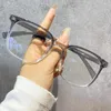 Güneş Gözlüğü Kare Metal Pirinç Tırnak Anti-Blue Işık Ayna Kadın Moda Okuma Cep Telefonu Bilgisayar Göz Koruma Gözlükleri