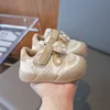 HBP Non-Brand 2024 Spring Mesh Ademende babyschoenen Vrouwelijke cartoon baby Soft Soft Shoes Manne Baby Wandelschoenen