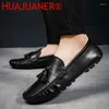 Casual schoenen Echte lederen heren slip op kwastjes Loafers Men Handgemaakte mocassins mannelijke drijvende zakelijke flats luxe loafer