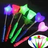 LED وميض الضوء على العصي متوهجة Rose Star Heart Magic Wands الأنشطة الليلية الحفلات حفلات الكرنفالات عيد ميلاد لصالح 240327