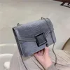 Omuz çantaları 2024 Moda Kadınlar Crossbody Lüks Tasarımcı Flep Bag Ladies Çanta ve Çanta için İyi Fiyat