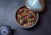 그릇 모로코 타지네 에나멜 에나멜 주철 요리 냄비 가운데 세라믹 콘 모양의 닫힌 뚜껑 3.3 QT (Stone Blue)