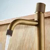 Badkamer wastafel kranen antiek messing retro geborsteld gouden kraan en koude mixer tap single gat washbasin huishouden