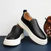 أحذية من الجلد الأصلي أحذية مصنوعة يدويًا مصممة يدويًا ، زدّت على الأعمال التجارية السوداء أحذية غير رسمية ، أحذية القيادة المريحة 240326
