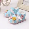 Bébé filles dirigés Sandales Summer Sweet Infant Toddler chaussures Fashion Flower Princesse Enfants doux enfants nés plage 240329