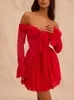 Lässige Kleider Mozision elegant trägerlosem Rückenless sexy Mini-Kleid für Frauen rot Offschuldige Lange Flare-Hülle Plisel Club Party 2024