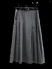 Юбки 2024 Женская мода Сексуальная повседневная ремня слаба с плиссированной плиссированной в стиле колледжа качающаяся длинная юбка 1211
