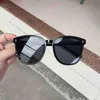 Nowa pełna seria kwadratowych okularów przeciwsłonecznych dla kobiet popularne online modne zdjęcia ulicy Odporne na UV wysokiej klasy okulary przeciwsłoneczne dla mężczyzn