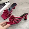 Hausschuhe Frauen Blumen High Heels Schuhe sexy Sandalen 2024 Marke Designer elegante süße Kleiderparty Pumps Femme Zapatillas