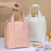 Cosmetische tassen Koreaanse stijl Shell Shape Letter Printing PU Leather Makeup Handtas toiletartikelen Organisator