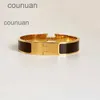 2023 Pulseira de charme Designer Design Bangle Aço inoxidável Buckle Goldlelle Jóias de moda Jóias de moda Homens e mulheres Bracelets de alta qualidade Bracelets5076045