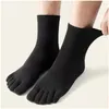 Chaussettes pour hommes 5 paires cinq doigts coton hommes couleurs solides confort sport de haute qualité anti-odor fonctionnant à l'orteil divisé à mi-tube gouttes