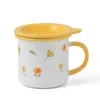 Tasses Creative en céramique tasse avec couverture simple et élégante belle fille fleurs d'étudiant fleurs de tasse de lait de tasse de professeurs de professeurs