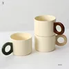 Tazze di piattino tazza di bottiglia di vino di Natale per tazze da caffè in porcellana da tè tazza di ceramica e bicchieri da caffè in ceramica in ceramica