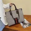 Handbag Designer Factory Nuova borsa all'ingrosso Texture di moda coreana texture di grande capacità tote portatili stampato versatile ascella una spalla Bag 3p64