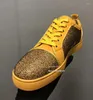 Scarpe casual bling giallo cristallo bassi ginnocchini allacciati su uomini di tavola da donna zapatillas hombre chaussure sneaker all'aperto