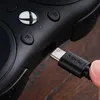 ゲームコントローラージョイスティック8bitdo M30有線ゲームコントローラーボードXbox OneシリーズXおよびWindows PCに適した6ボタンレイアウト公式ライセンスQ240407