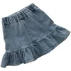 Летняя джинсовая джинсовая плиссированная мини-юбки для подростков короткая юбка Элегантная милая милая девочка с рюшами джинсовая юбка детей.