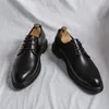 Sapatos casuais panos de couro italiano para homens trabalhos de negócios preto britânico estilo centavo sapato de casamento