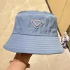 Topp modedesigner fiskare kapsar män kvinnor hink hatt sommar sol hatt delikat halm hatt bredbruten strandhatt fiske fällbar med dammpåse hög kvalitet