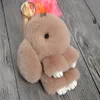 Flauschiger echtes Kaninchenfell Pompon Bunny Schlüsselbund Frauen süße Mädchen Kaninchen auf Tasche Schmuck Schmuck Jahr Spielzeuggeschenk 240402