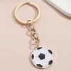 Anahtarlıklar Landards Sport Keychain Futbol Basketbol Rugby Anahtar Yüzük Emaye Zincirleri DIY Kadın Erkekler İçin Erkek Arkadaş Hediyeleri El Yapımı Basit Takı Q240403