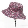 Chapeaux à bord large seau Bodet extérieur petit pêcheur de pêcheur de fleurs printemps et d'été pour femmes travail agricole imprimé seau de soleil de soleil cueillette Q240403