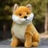 Anime vermelho fofo Plushie vulpe brinquedos de pelúcia simulação simulação de boneca de boneca recheada brindes para crianças 240325