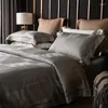 Set di biancheria da letto foglio da letto jacquard di lussuoso foglio da letto e federe per trapunta di qualità in cotone egiziano a tre linee