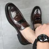 Casual Shoes Man Men's Slip On Real Leather Pattern V Lock Design Flat Driving Men Loafers A176