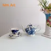 Becher Retro -Stil blaue Glasur und weißer Keramik -Topf -Kaffee -Set -Teekanne Tasse