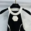 BA1 Główna kamizelka odzieżowa damska luksusowa marka designerska letnia klasyczna top czarno -biała kamizelka wiszącego szyi kamizelki szczupły sweter z dzianiny